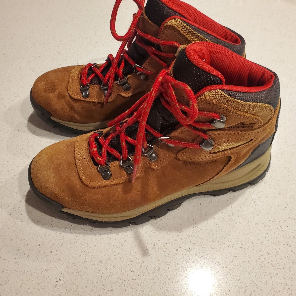 Columbia Newton Ridge Plus Hiking Boots Womens 8 Brown Waterproof BL4552-286